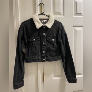 PACSUN cropped black denim jacket with off-white Sherpa collar